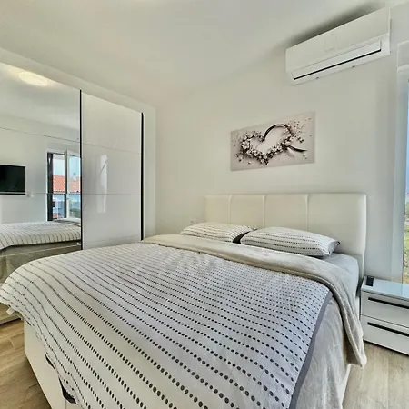 Tamaris Premium * Malinska